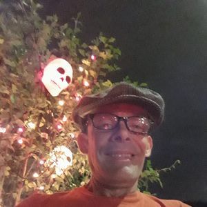 Meet your Posher, Lee